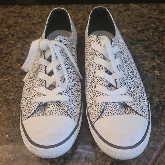 Speckled low top Converse sneakers. women's size 7.5 - Picture 2 of 4